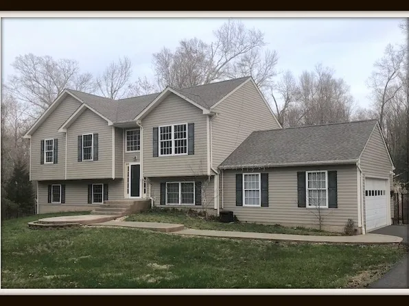 34 Waller Point Dr, Stafford, VA 22554