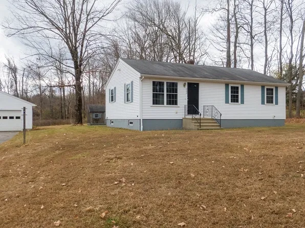 262 Stafford St, Charlton, MA 01507