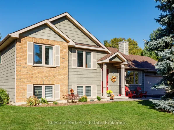 2 Wickens Ln, The Blue Mountains, ON N0H 2P0