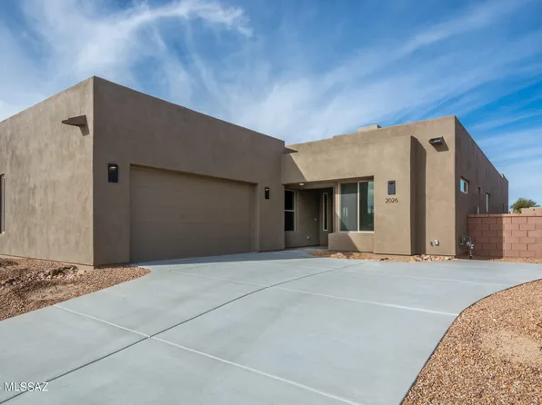 2017 W Spotted Toad Ct, Tucson, AZ 85704