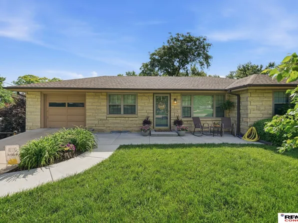 3228 S 42nd St, Lincoln, NE 68506