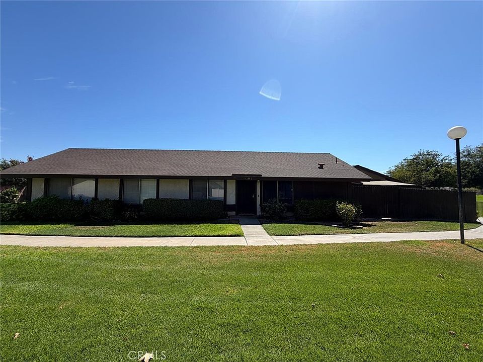 1st image of 4387 Kingsbury Pl