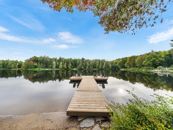 1054 Keysbury Dr, Algonquin Highlands, ON P0A 1H0
