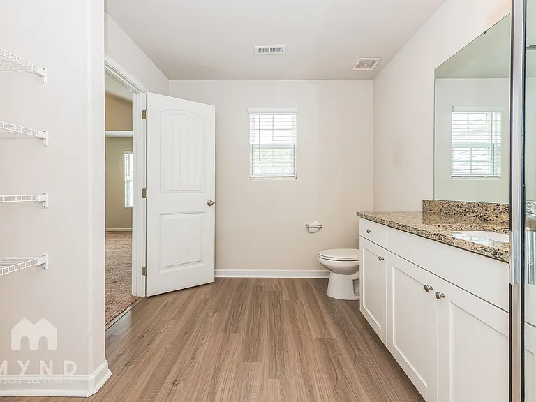 279 Royal Meadow Dr — Photo 14