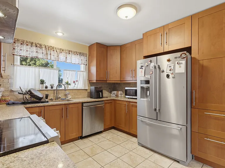 931 Mountain View Dr — Photo 11