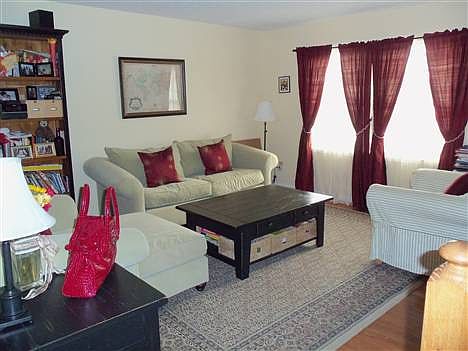 1st image of 1631 Elkwood Ct