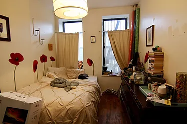 Rented by Lucky Apt Inc