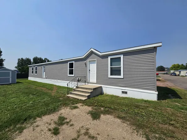105 Sid St, Yankton, SD 57078