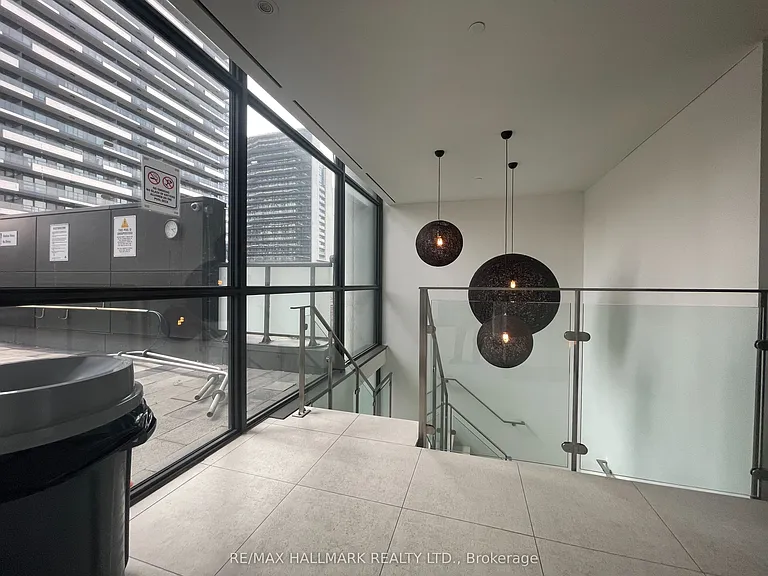 290 Adelaide St W #3509 — Photo 29