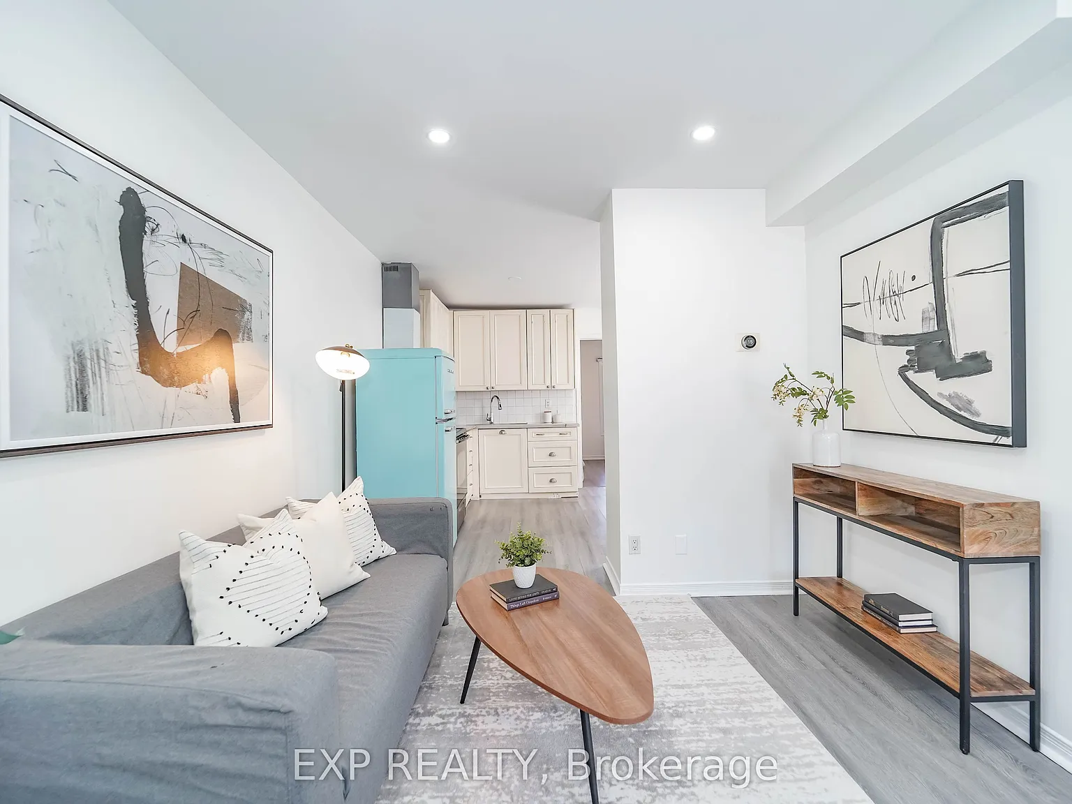 3 bed, $2,450 — Photo 3