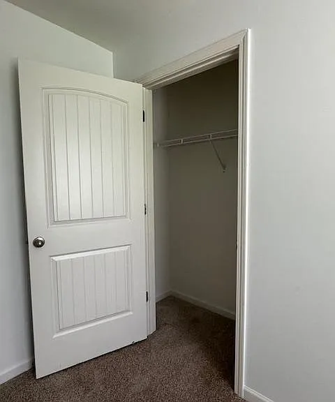 240 Chelsea Park Dr — Photo 40