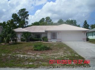 9064 NE Bush St, Spring Hill, FL 34606