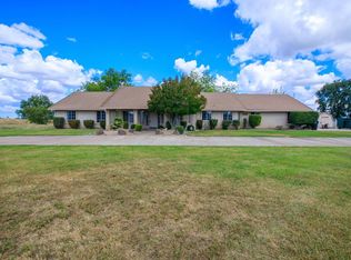 2301 E Spiess Rd, Acampo, CA 95220