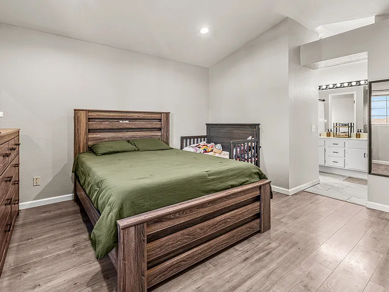 44570 Johnston Dr — Photo 10