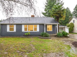 621 121st St E, Tacoma, WA 98445