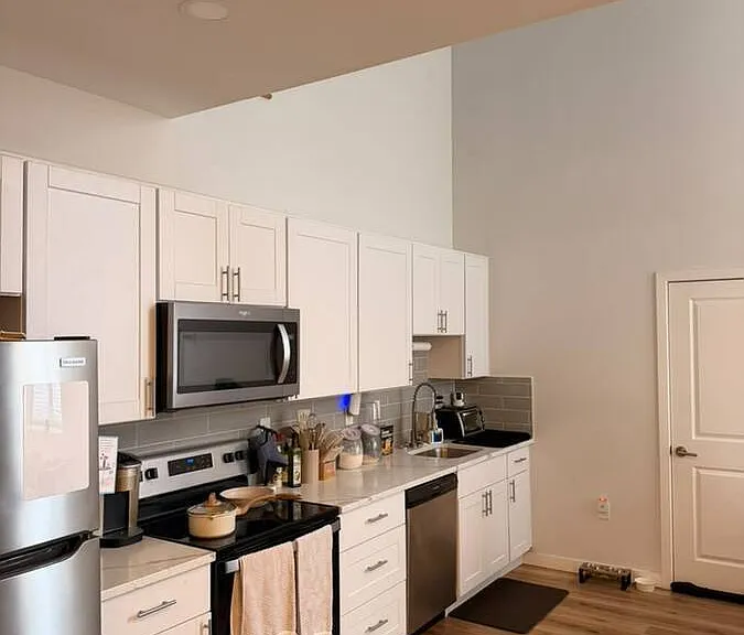 Hillside Lofts — Photo 77