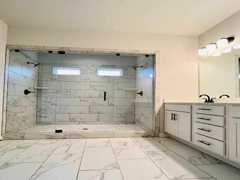 4666 Cypress Landing Way — Photo 2