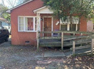 608 Cottage St, Fairmont, NC 28340