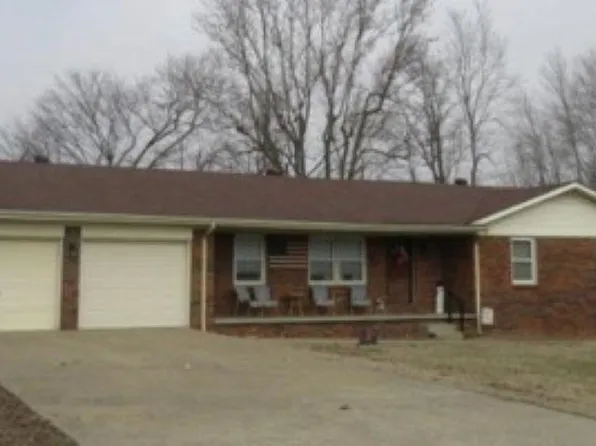 60 Locust St, Hanson, KY 42413