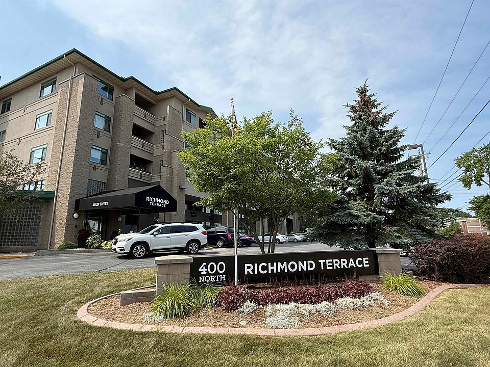 1st image of 400 Richmond St #417