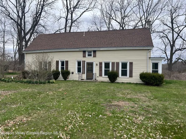 319 County Route 26a, Stuyvesant, NY 12173