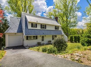 26 Conklin Ave, Morristown, NJ 07960