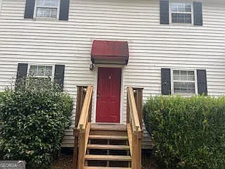 2 bed, 1.5 bath, 800 sqft, $1,100 — Photo 1