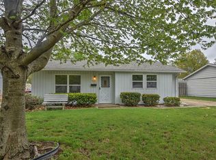 4166 Camelot Dr, Decatur, IL 62526