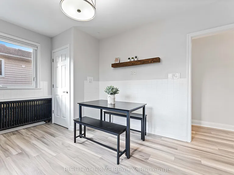 47 Marshall Ave — Photo 24