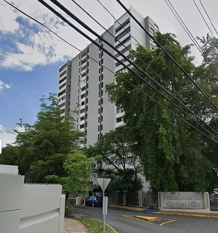 Building Photo - 1261 Luis Vigoreaux Ave #18D