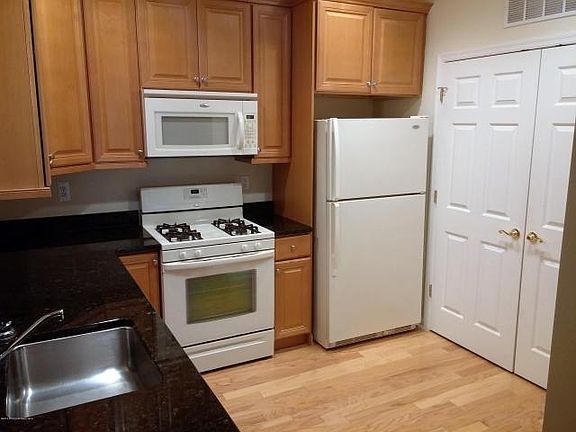 2nd image of 624 Sophee Ln