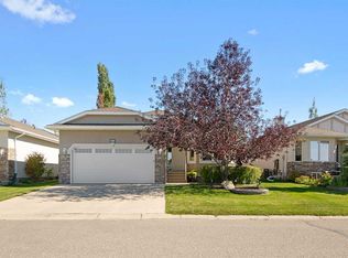 448 W Riverside Grn NW, High River, AB T1V2B6