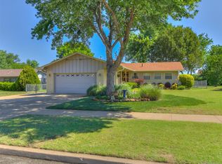 165 Granada Dr, Mannford, OK 74044