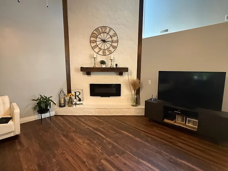 108 Oak St — Photo 32