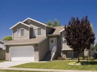 1707 N 2275 W, Clinton, UT 84015