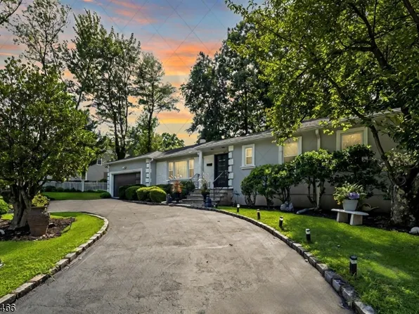 23 Knollwood Dr, West Orange Twp., NJ 07052