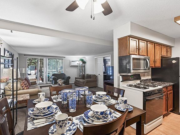 5th image of 4207 Lakeside Ave N APT 137