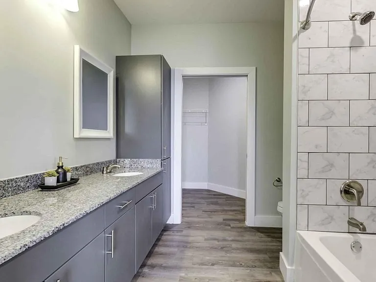 Echo Park at Perry Crossing — Photo 8