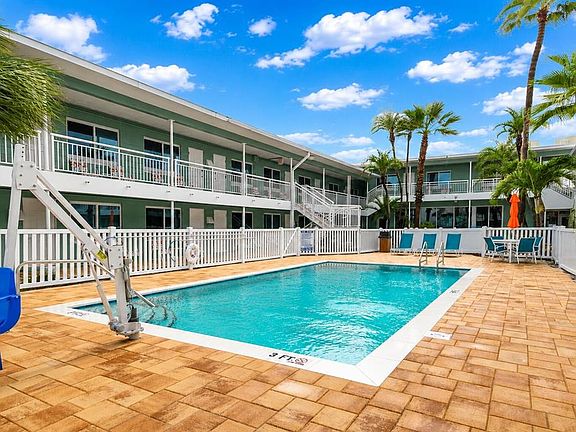 3rd image of 11730 GULF BOULEVARD #31