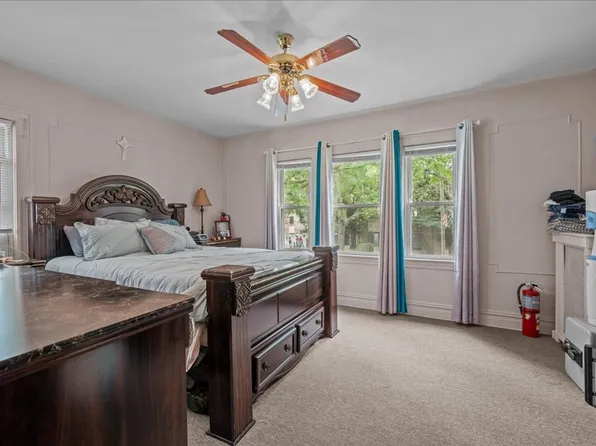 1927 Batchelder Street image 8 of 12