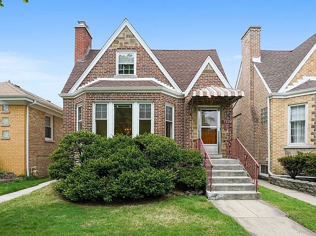 1st image of 5824 N Melvina Ave