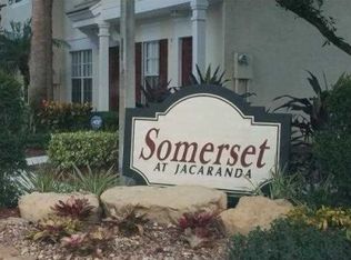 93 SW 96th Ave, Plantation, FL 33324