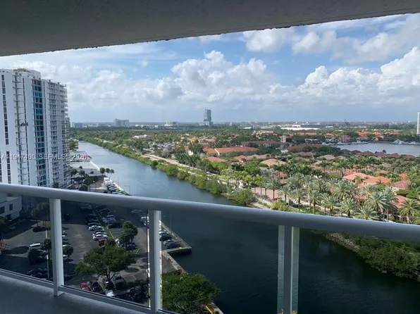 20505 E Country Club Dr, Aventura, FL