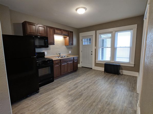 221 E Main St APT 6