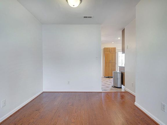 5th image of 6066 Saint Moritz Dr