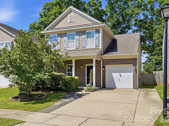 3rd image of 2740 Bramble Ridge Ct