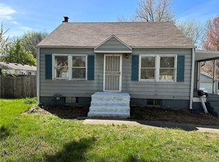 8504 Greenwood Rd, Raytown, MO 64138