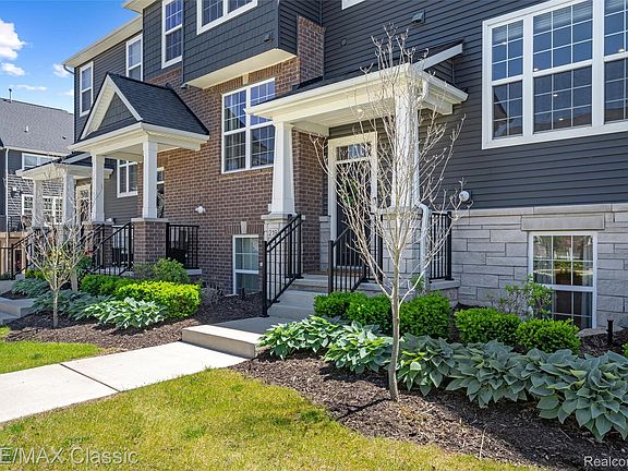 4th image of 219 S Sydney Ct