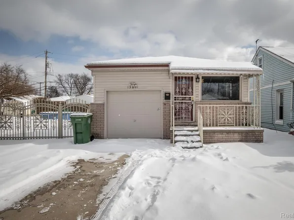 13091 Irene St, Southgate, MI 48195