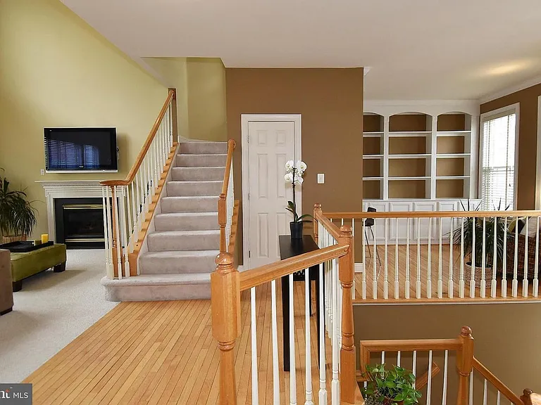 4281 Kearny Ln — Photo 3